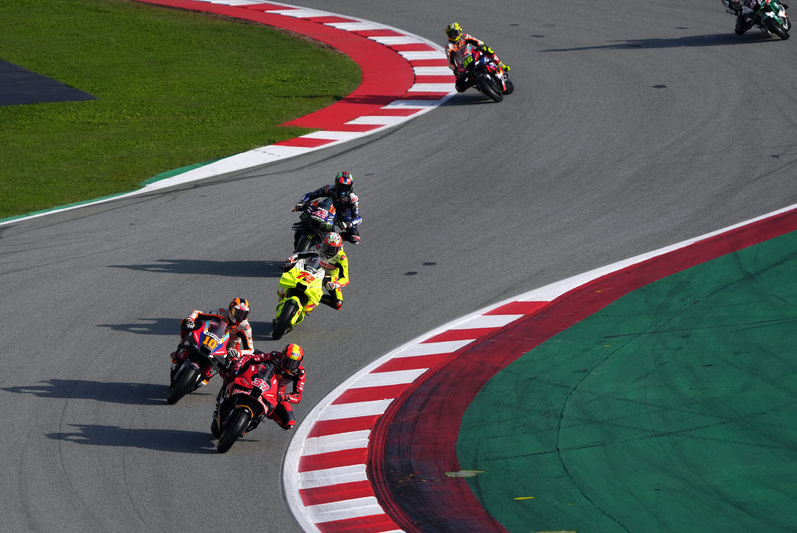 Confira pilotos que avançam direto para Q2 da classificação da MotoGP em Barcelona