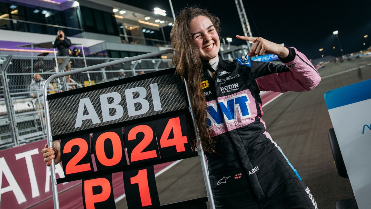 Pulling conquista título da F1 Academy com 2º lugar na corrida 1 do Catar. Pin vence