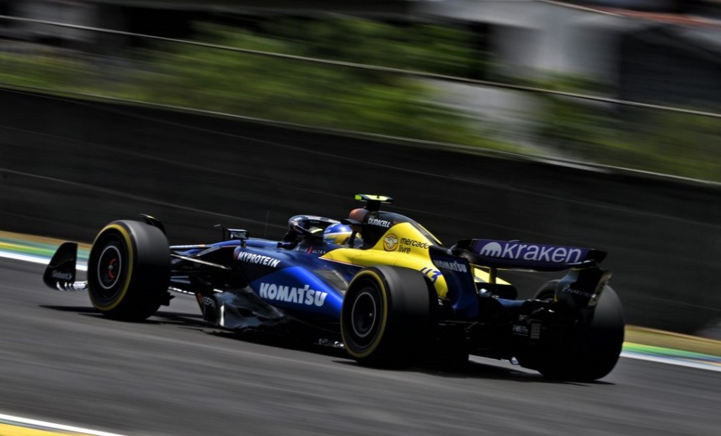 Colapinto sustituye a Pérez en Red Bull en la F1 2025, según periodista argentino