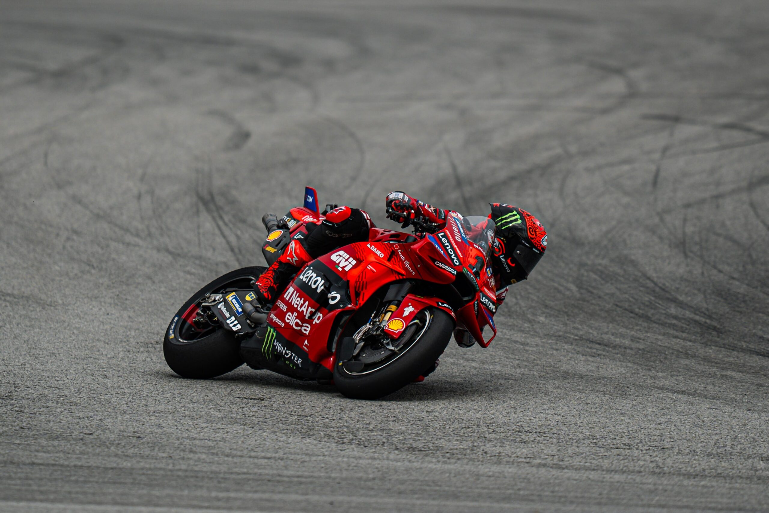 Dorna estudia cambios del sistema de concesiones para frenar a Ducati en MotoGP
