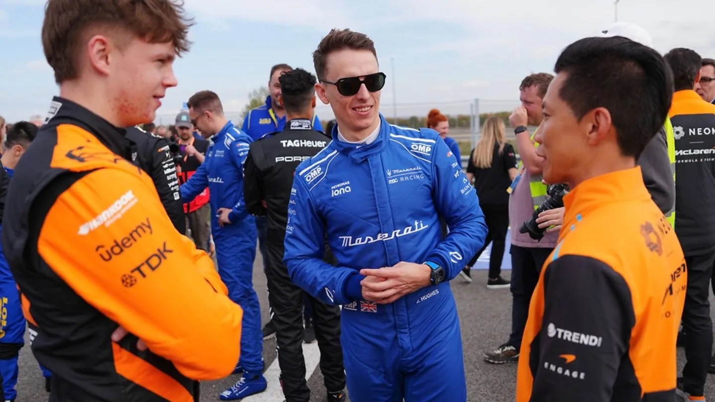 Hughes fecha manhã à frente no 2º dia de pré-temporada da Fórmula E em Jarama