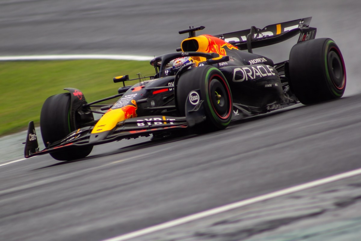 Red Bull admite “arrependimento” curto por troca de motor de Verstappen no Brasil