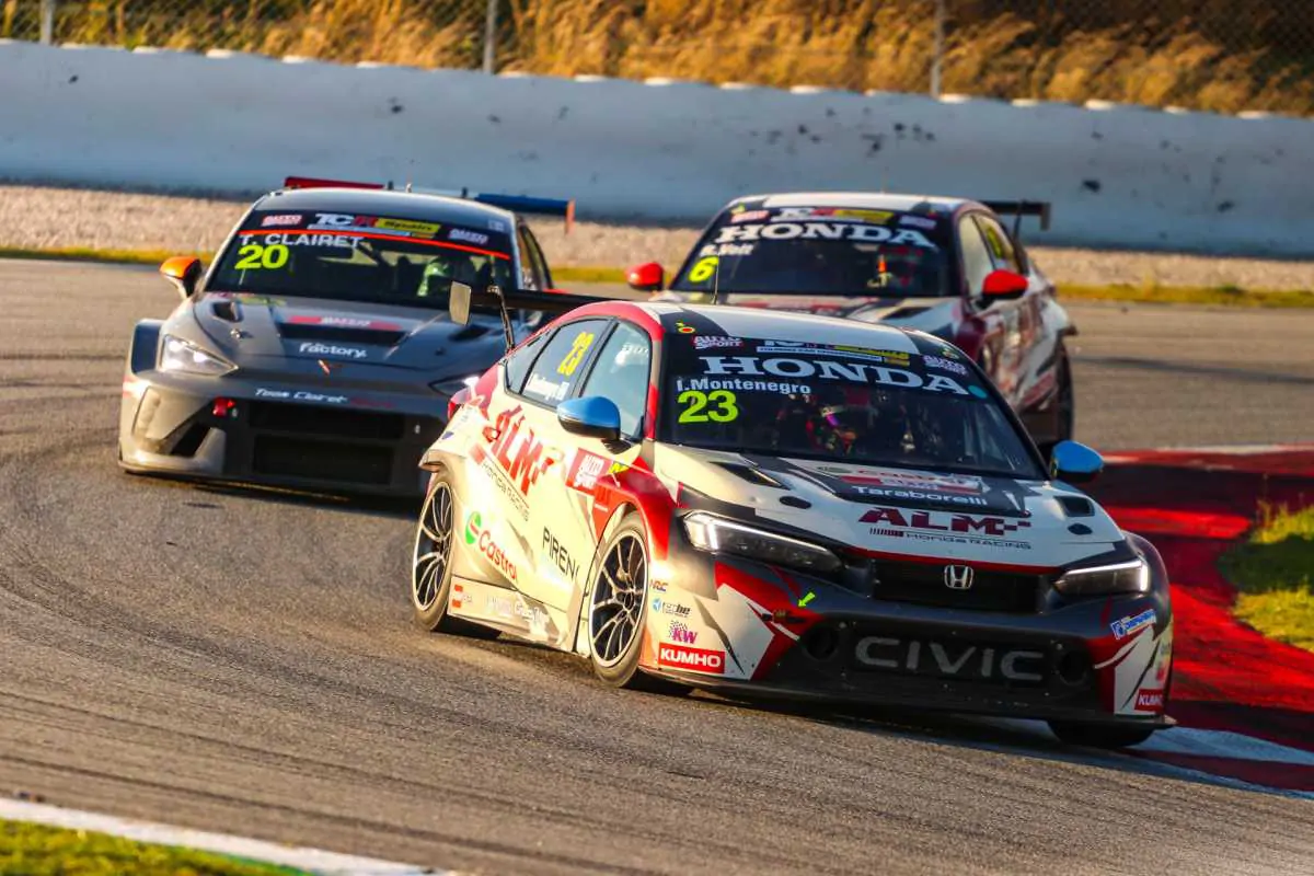 Montenegro gana el campeonato de TCR España en la última cita de 2024 en Barcelona