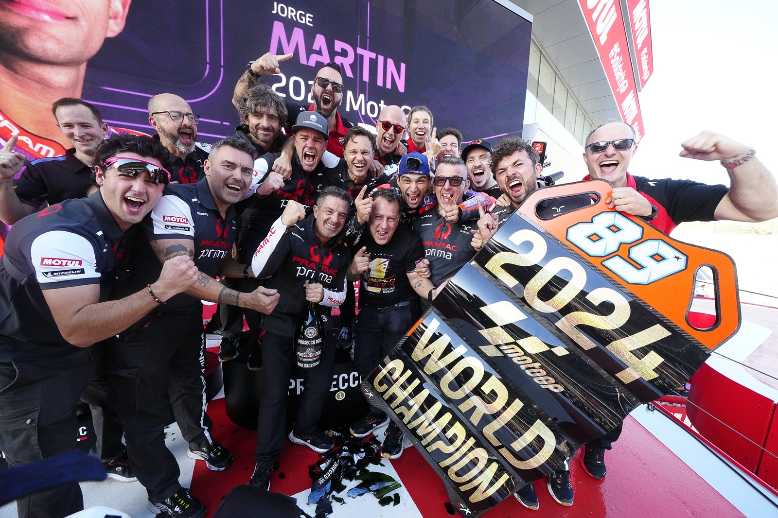 Pramac compara Martín e Bagnaia a Federer e Nadal: “Amigos e incríveis talentos”