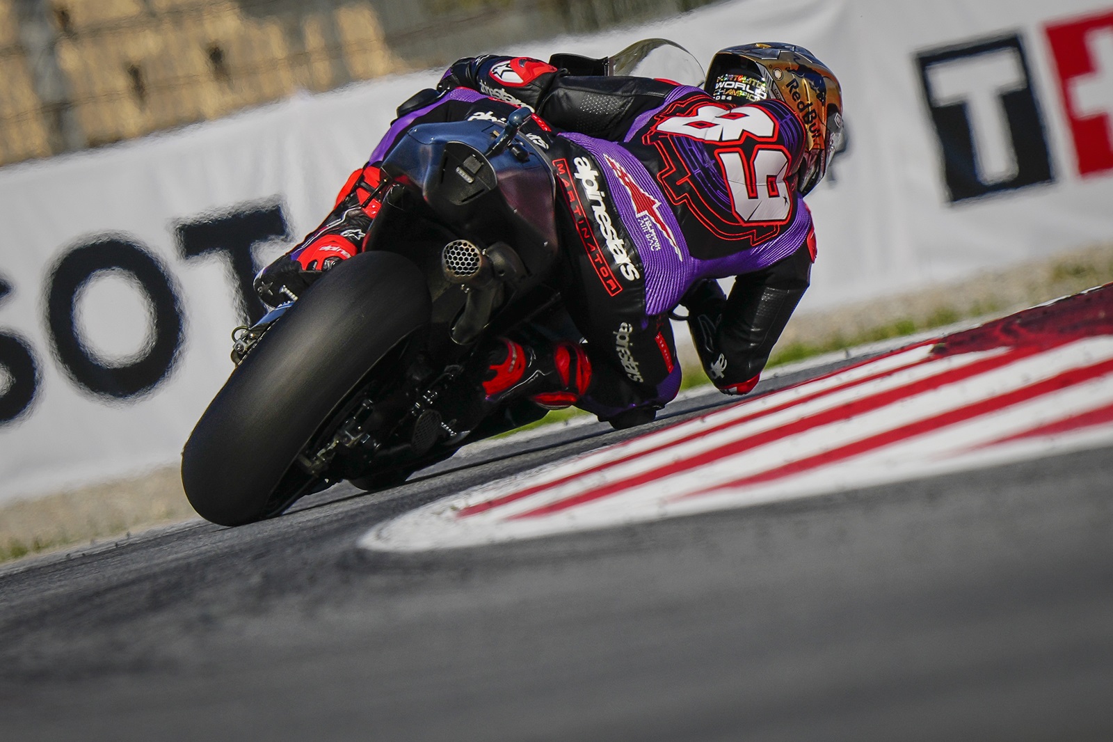 Martín ainda com #89 e Acosta de número novo: a lista de inscritos da MotoGP 2025