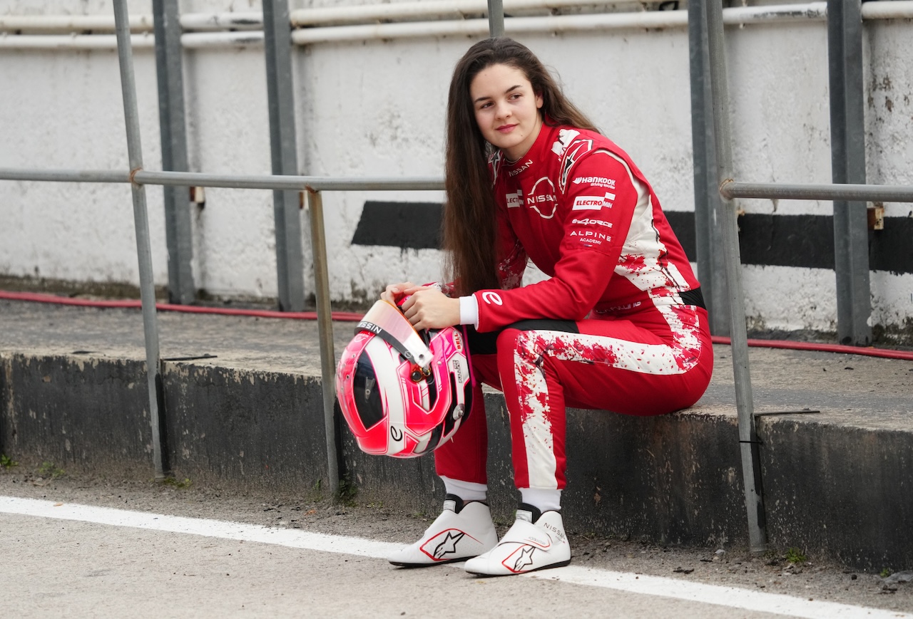 Pulling mantém fase dominante e lidera teste de pilotas da Fórmula E em Jarama