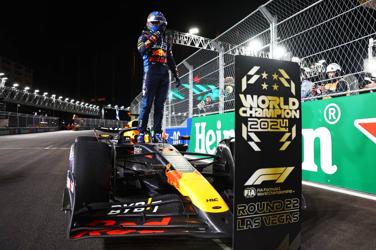 Verstappen se diz “aliviado e orgulhoso” com tetra na F1 e ressalta “união” da Red Bull