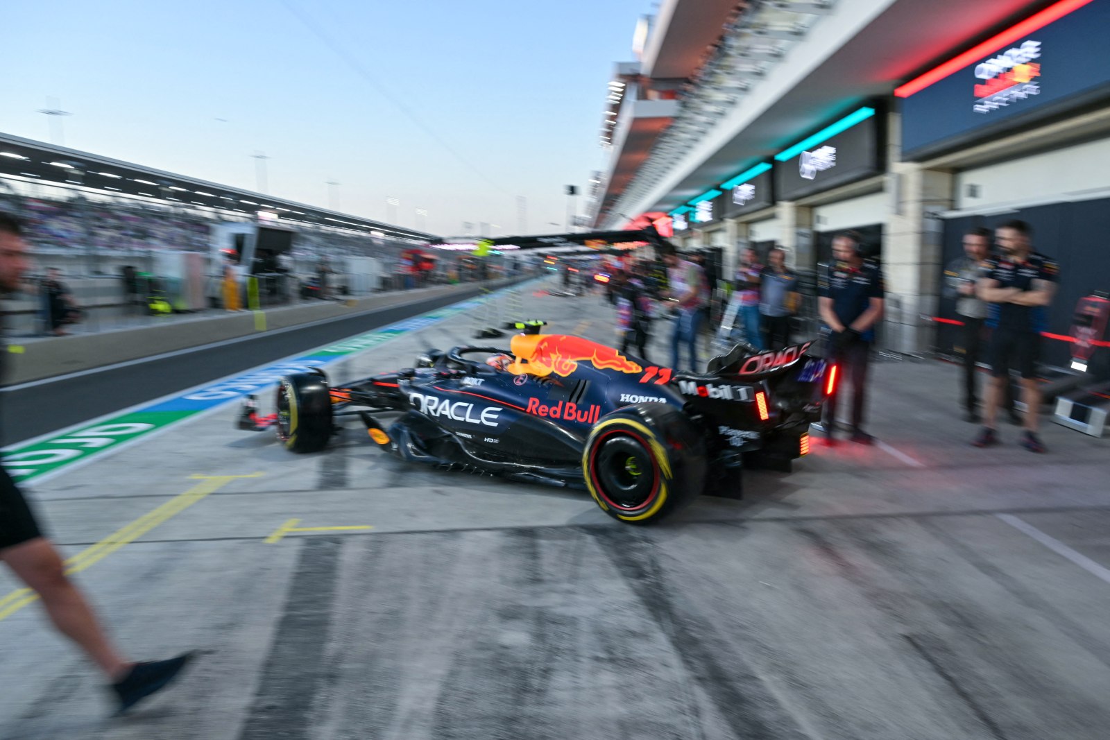 Fórmula 1 realiza corrida sprint e classificação em noite fria e sem chance de chuva no Catar