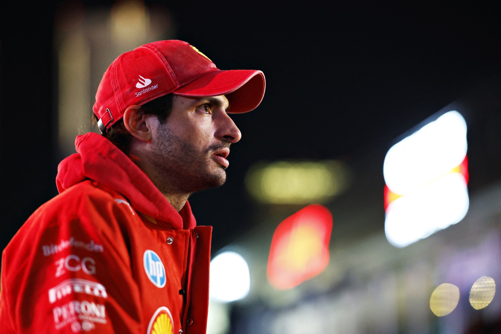 Sainz deixa Ferrari no passado e diz que foco da carreira está em “possibilidade de vencer”