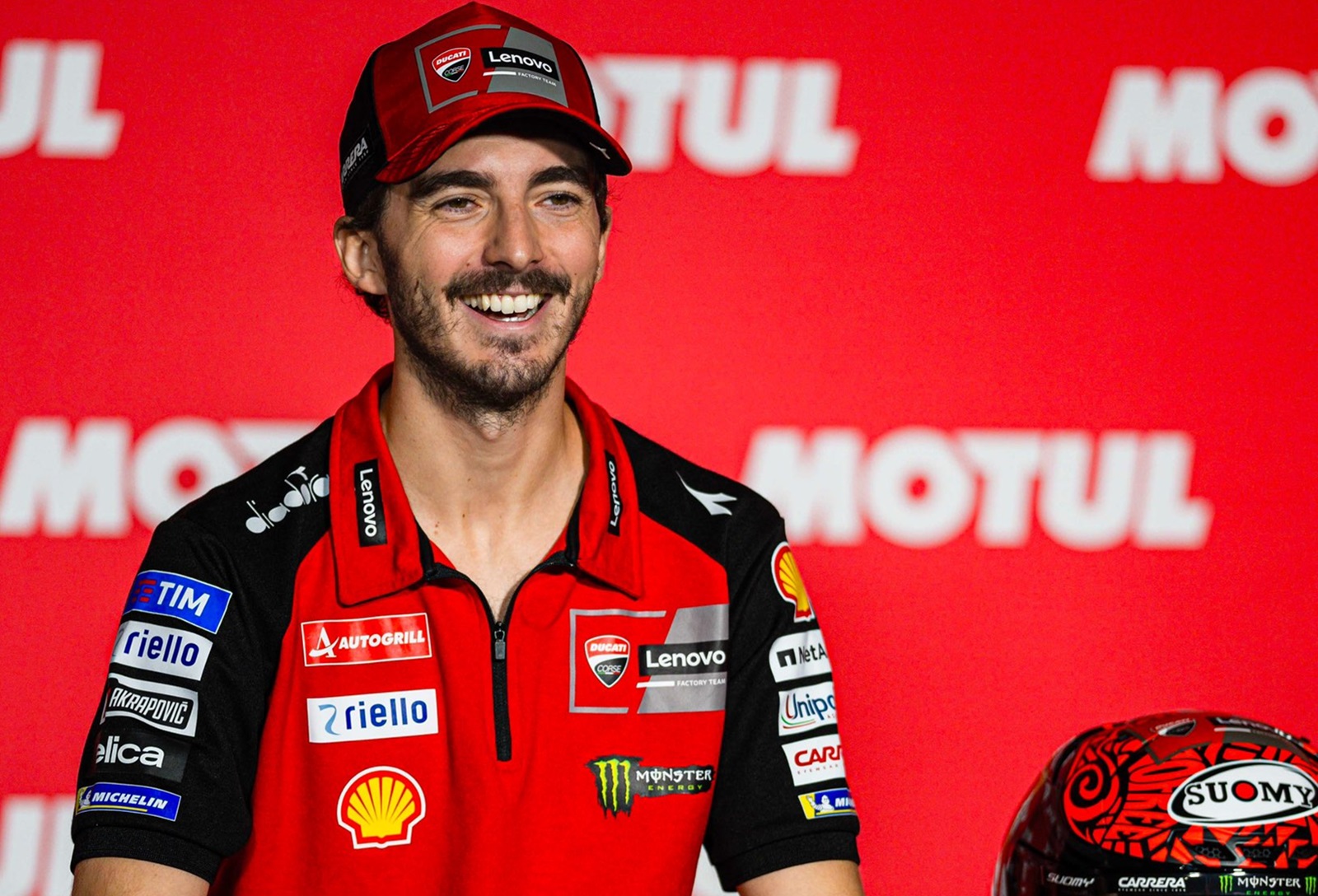 Bagnaia descarta “jogos mentais” e torce por “fim de semana perfeito” em Barcelona