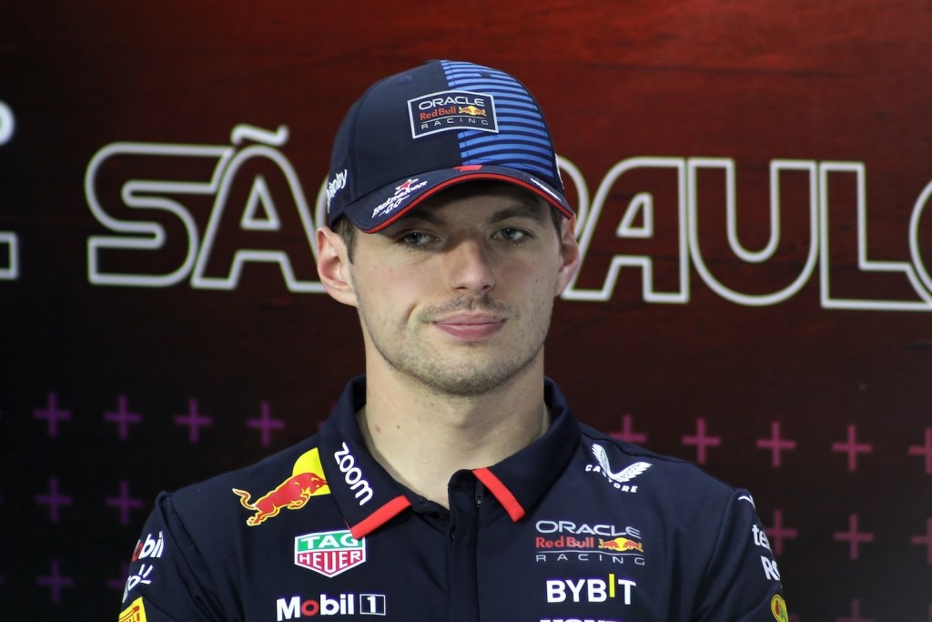 FIA confirma cambio de motor y pérdida de cinco posiciones para Verstappen en São Paulo