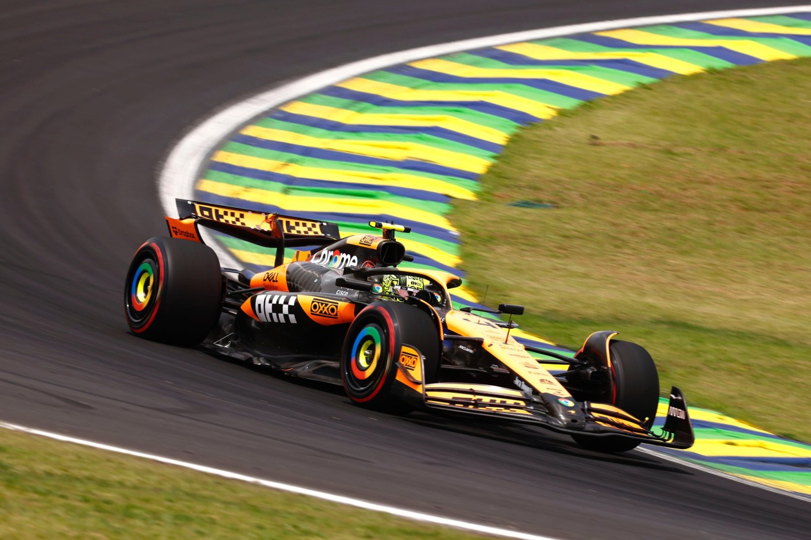 Norris diz que Piastri “fez o que devia” em sprint de São Paulo: “Trabalhamos bem”