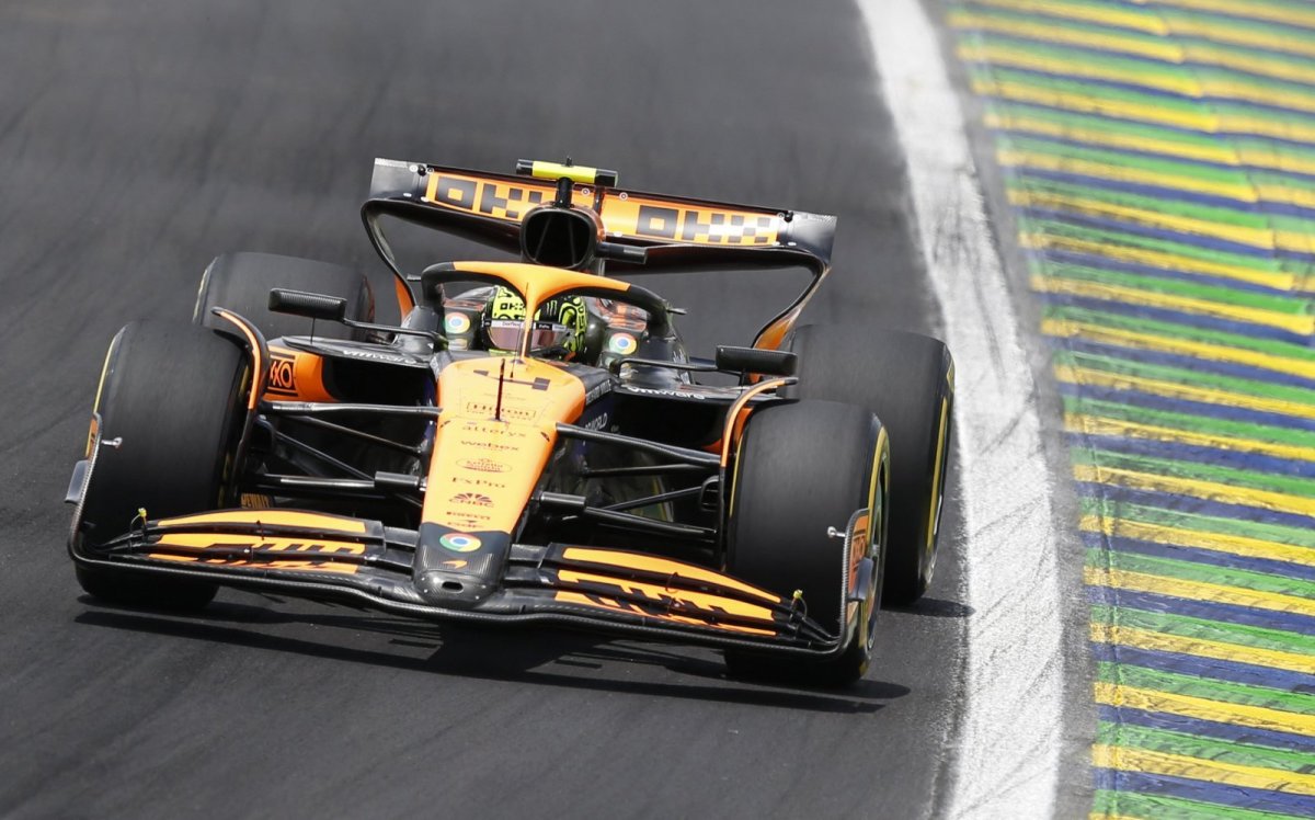 Norris passa Piastri no fim com bênção da McLaren e vence sprint do GP de São Paulo