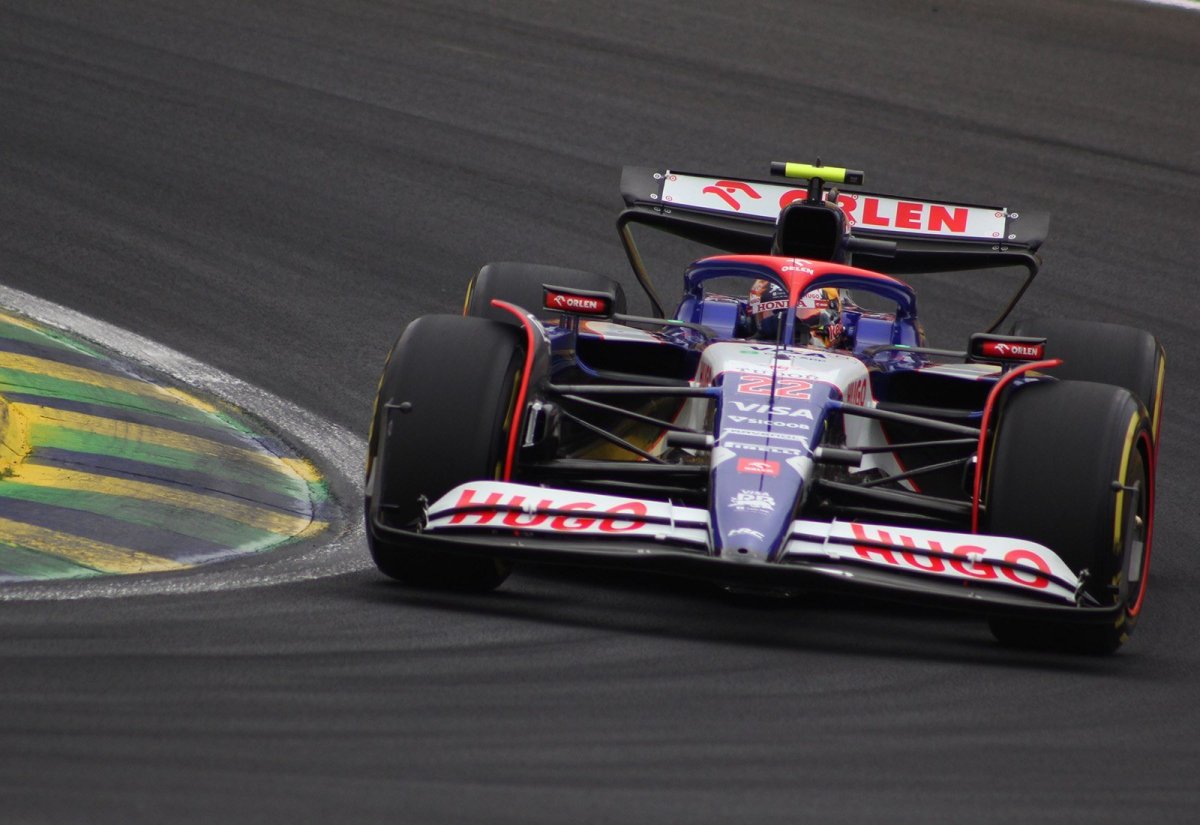 Tsunoda destaca desafios de Interlagos em classificação caótica: “Pista muito difícil”