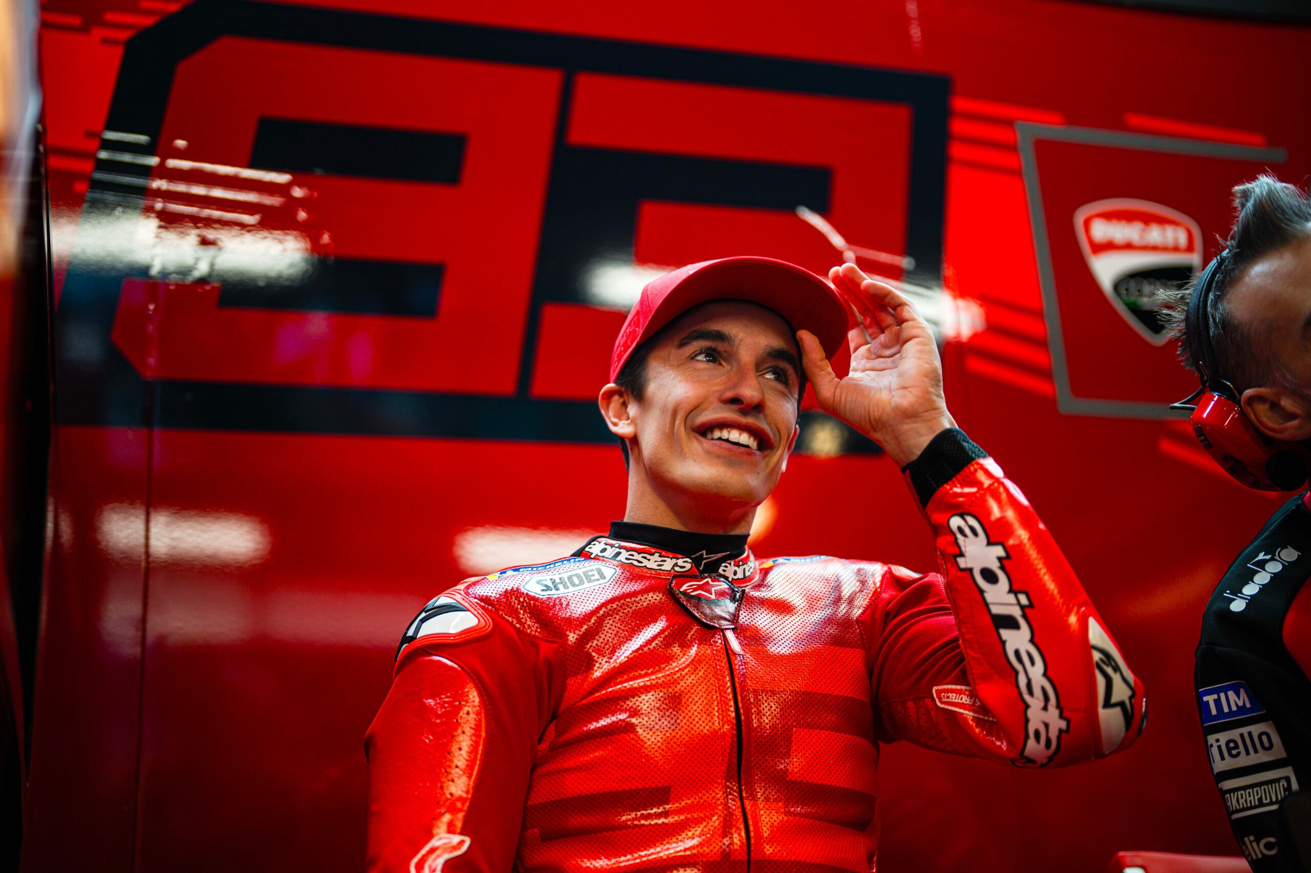 Marc Márquez diz que “não venceria” MotoGP 2024 com Ducati oficial: “Não era momento”