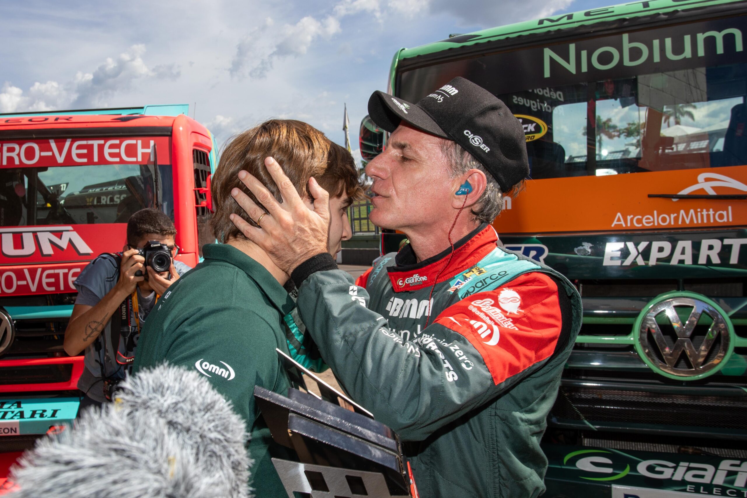 Giaffone anuncia filho Nicolas como companheiro de equipe na Copa Truck em 2025