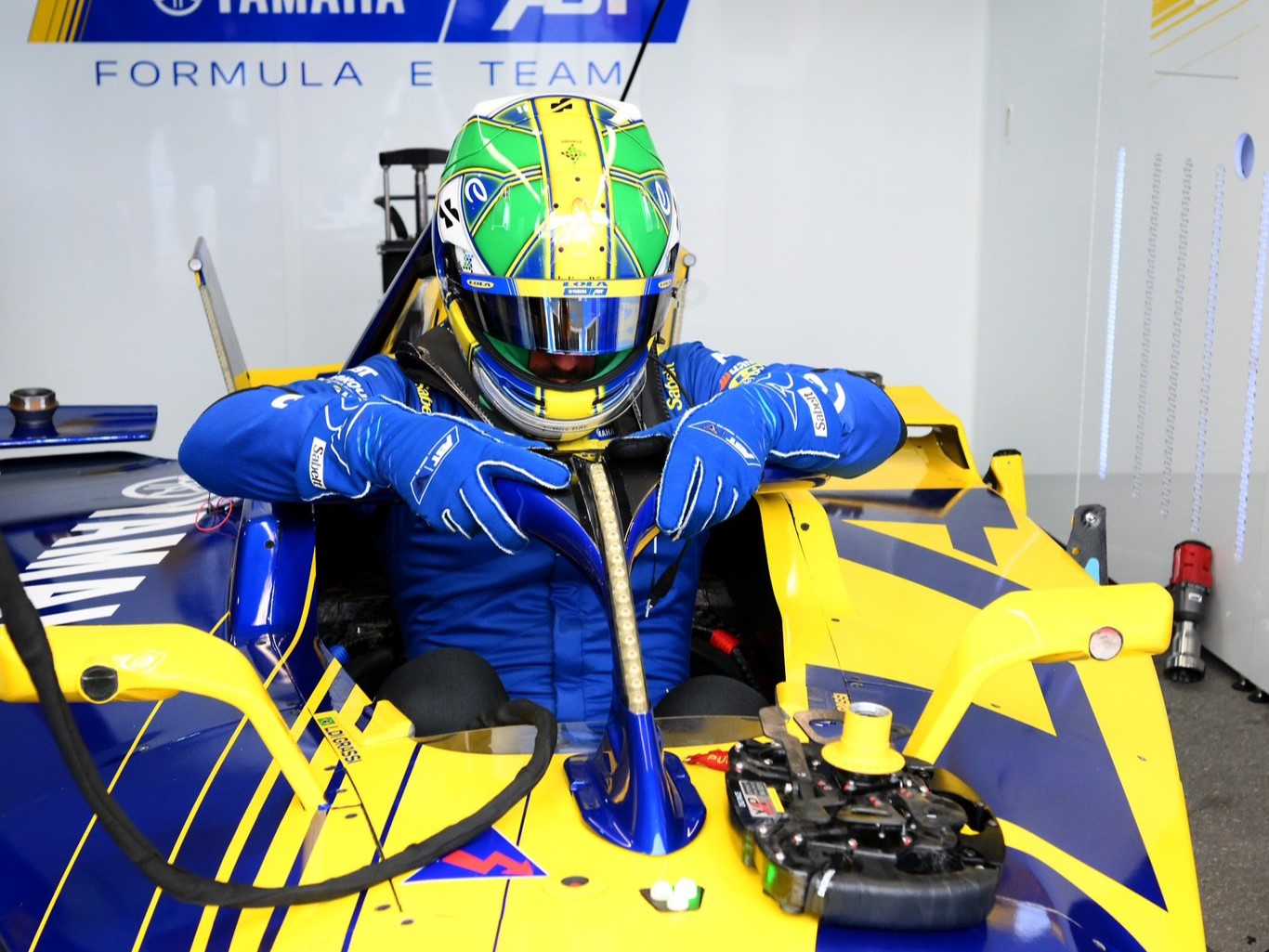 Di Grassi detalha perda de freio em abandono em São Paulo: “Desligou tudo na reta”