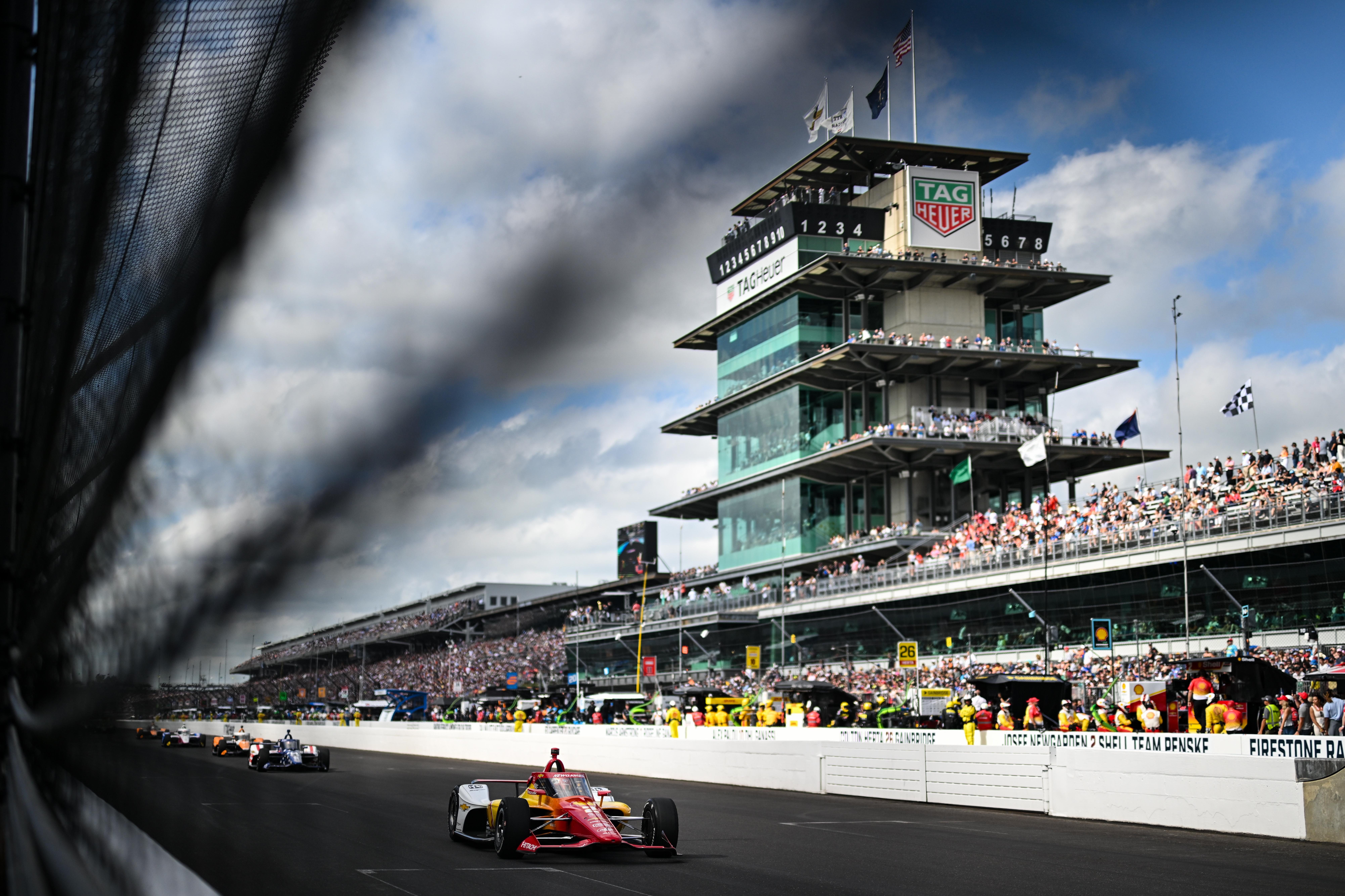 Como ficam os horários dos treinos livres e classificação da Indy 500 2025?