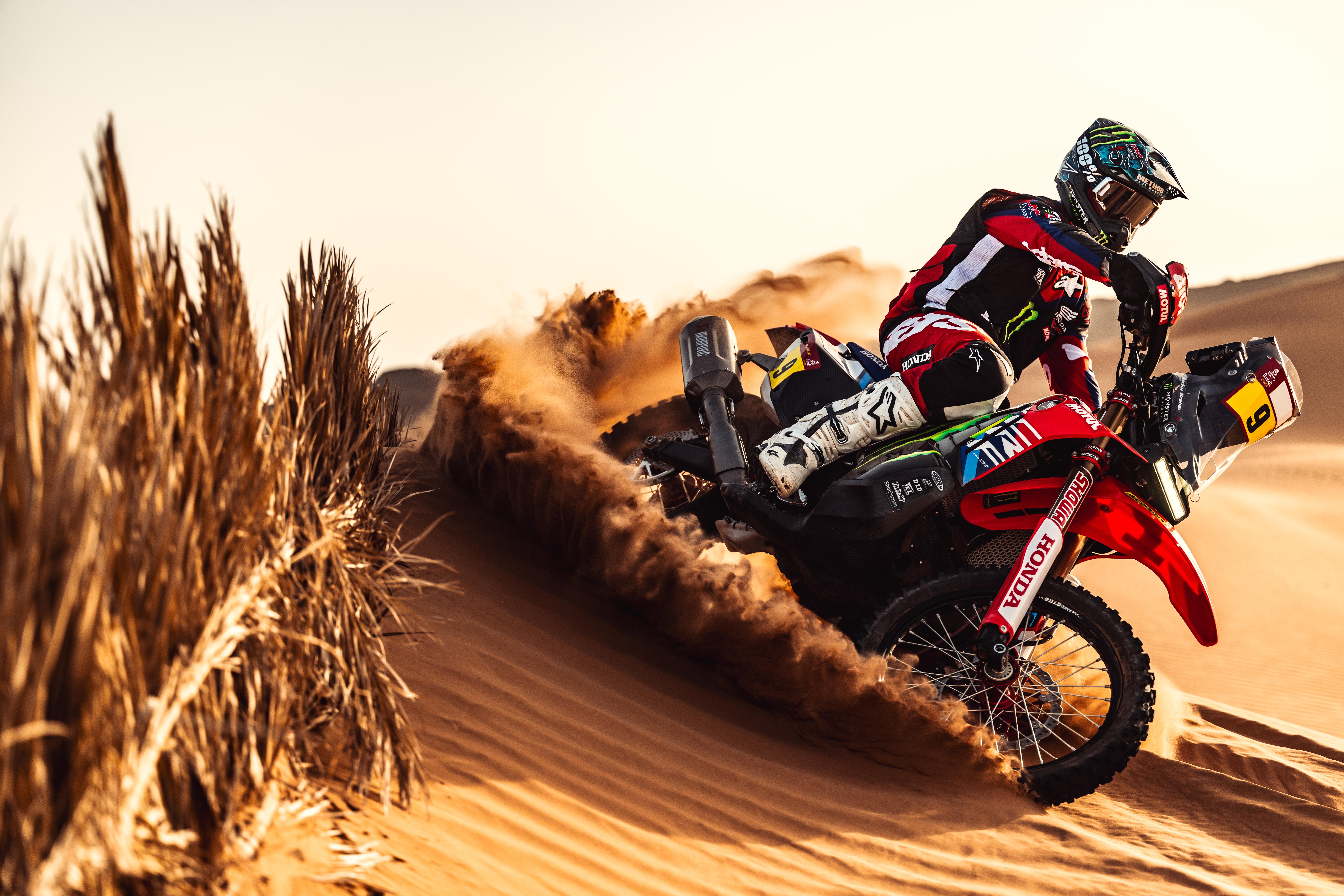 Brabec desbanca Van Beveren por 23s e leva 6ª etapa do Dakar nas motos