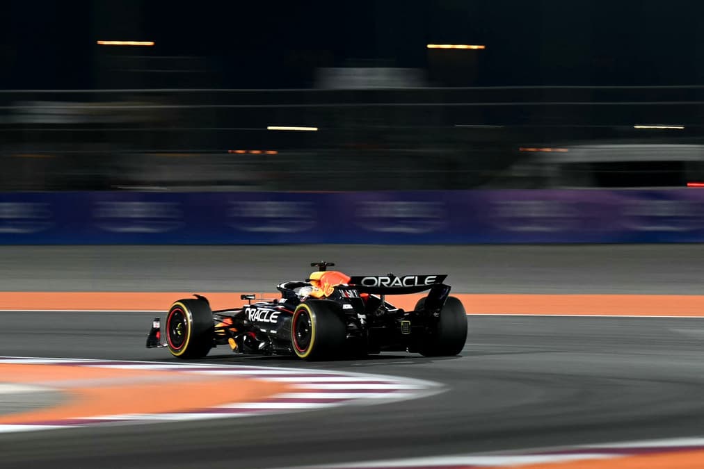 Red Bull se burla de Russell tras ganar en el GP de Qatar: “El karma es maravilloso”