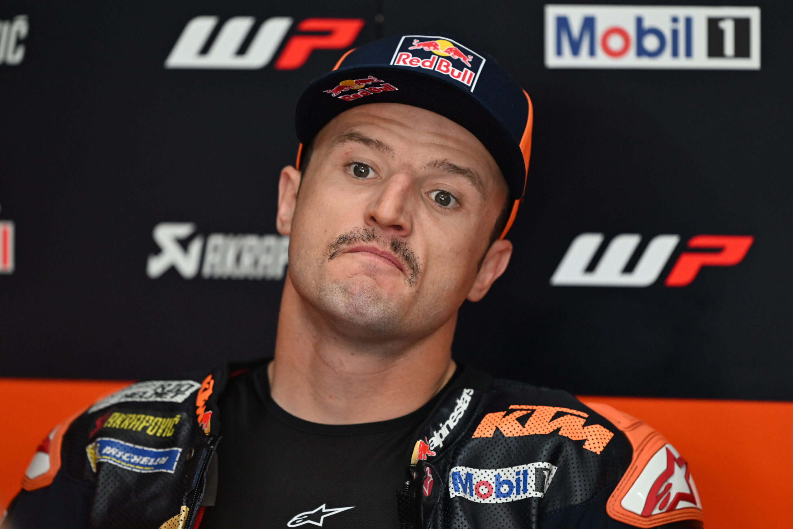 Miller se dice “decepcionado” con su rendimento en KTM: “No conseguí resultados”