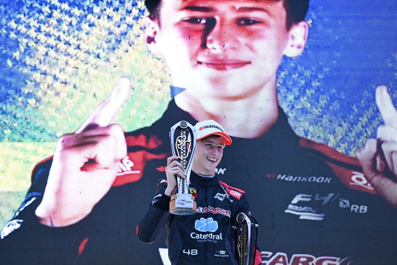Trappa llega a Drivex Team para la temporada 2025 de Fórmula 4 España