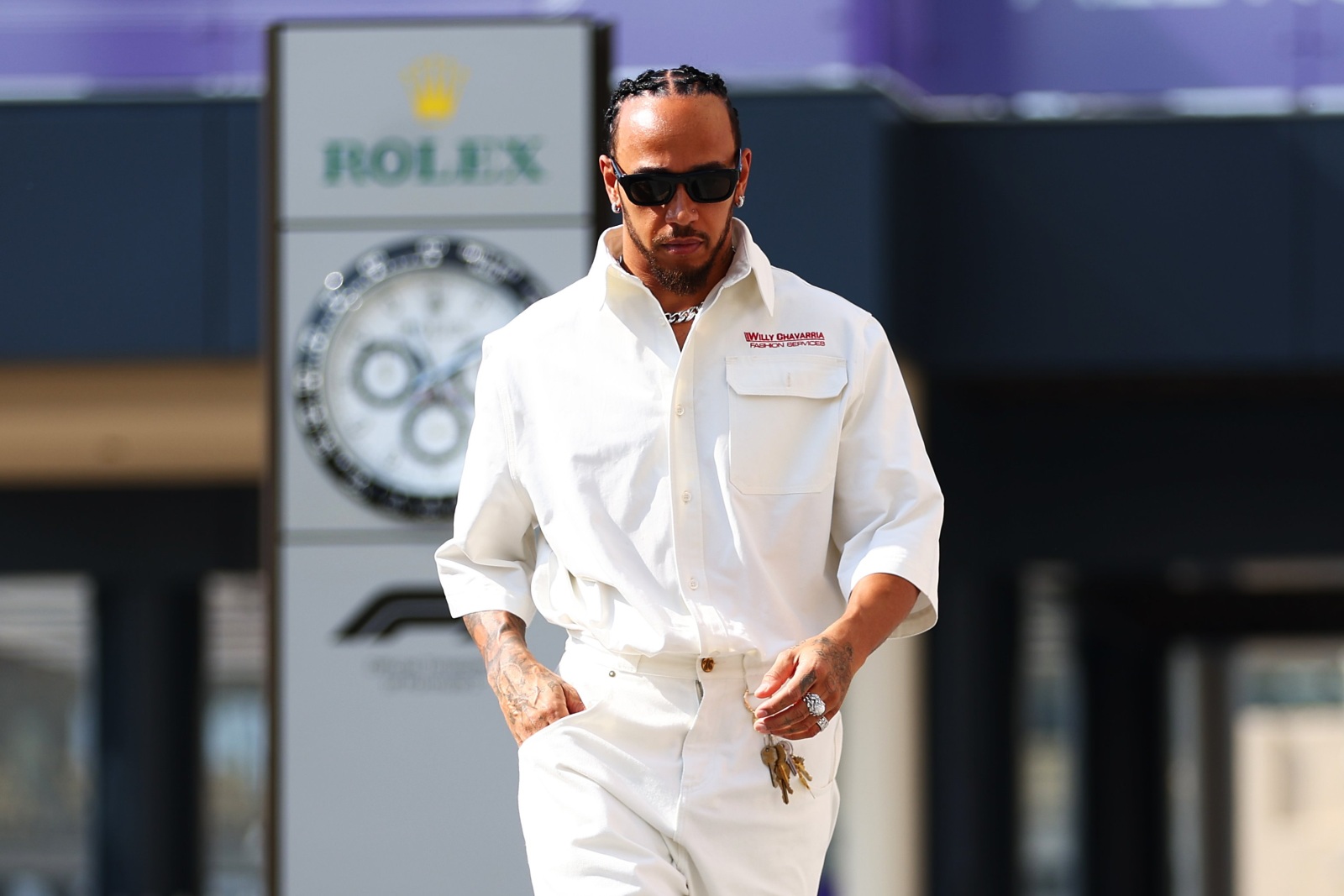 Pintura exclusiva e homenagem a Lauda: Hamilton presenteia Mercedes em despedida