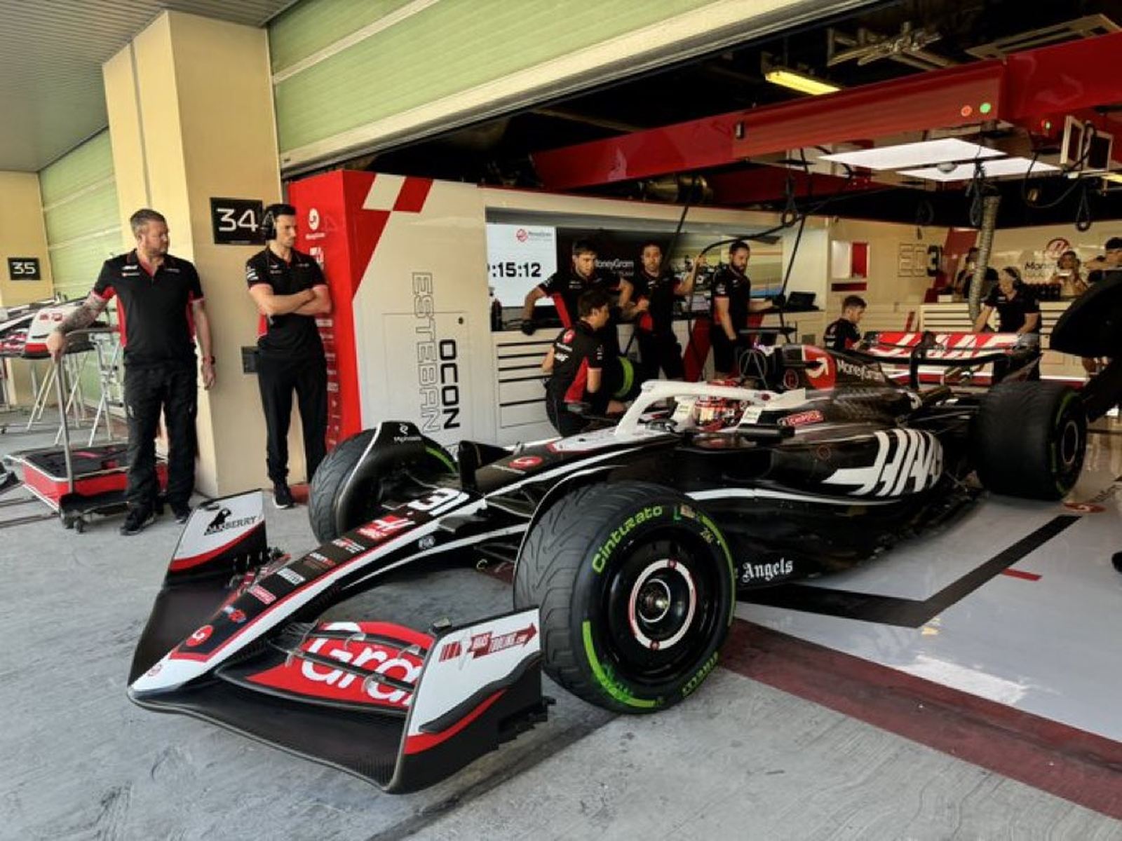 Haas retoma trabalho e reúne Ocon, Bearman e Miyata em teste com carro de 2023 em Jerez