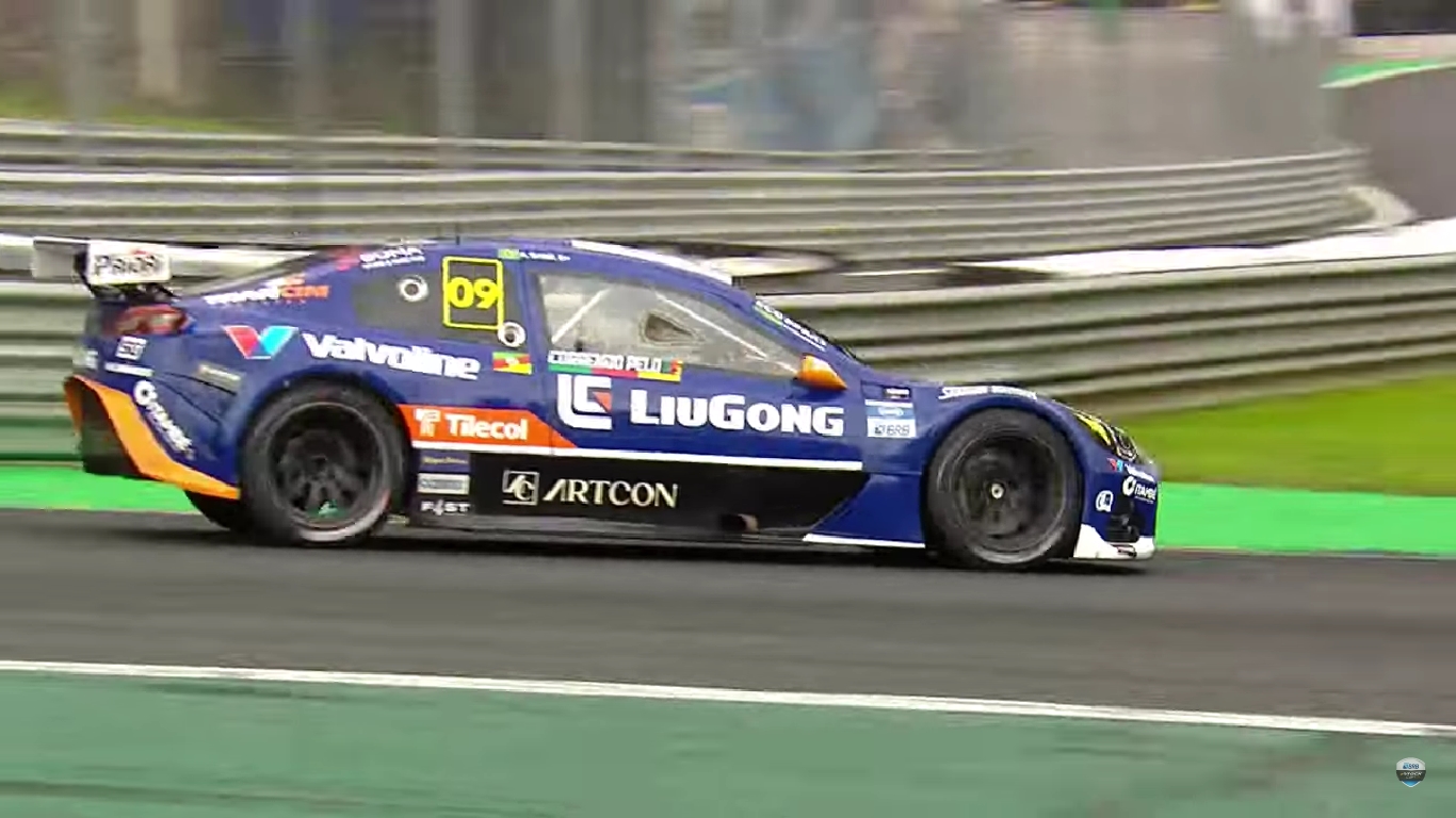 Gama aproveita pole e vence corrida 1 da Stock Series em Interlagos. Bedani é 5º
