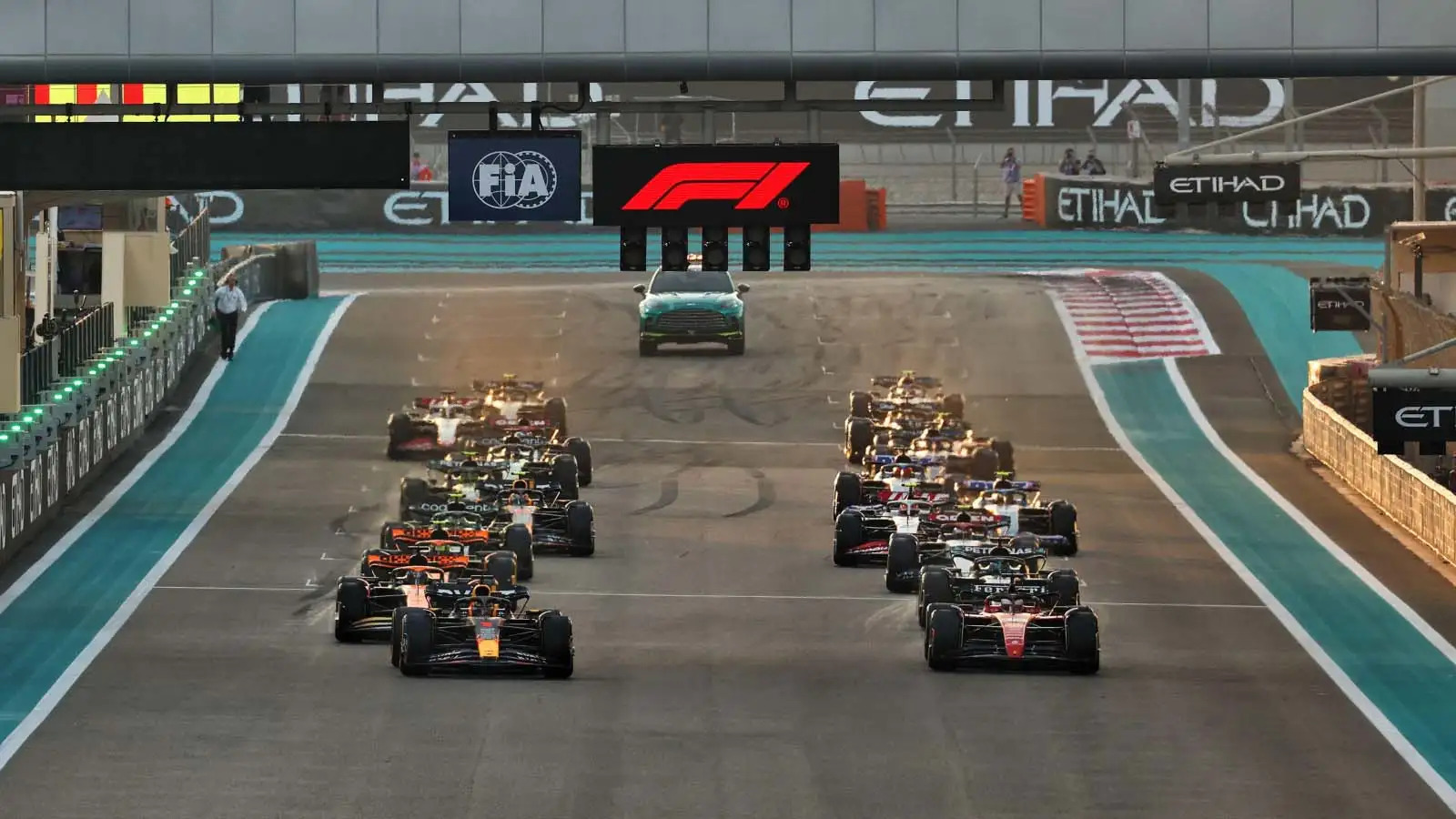 GP de Abu Dhabi 2024: los horarios de la próxima carrera de Colapinto en Fórmula 1