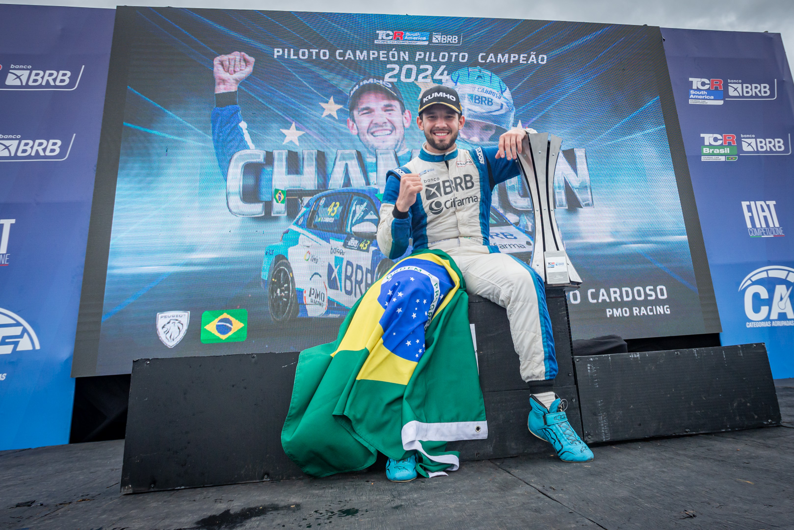 Cardoso leva título do TCR South America com vitória e top-5 na rodada dupla em Rosario
