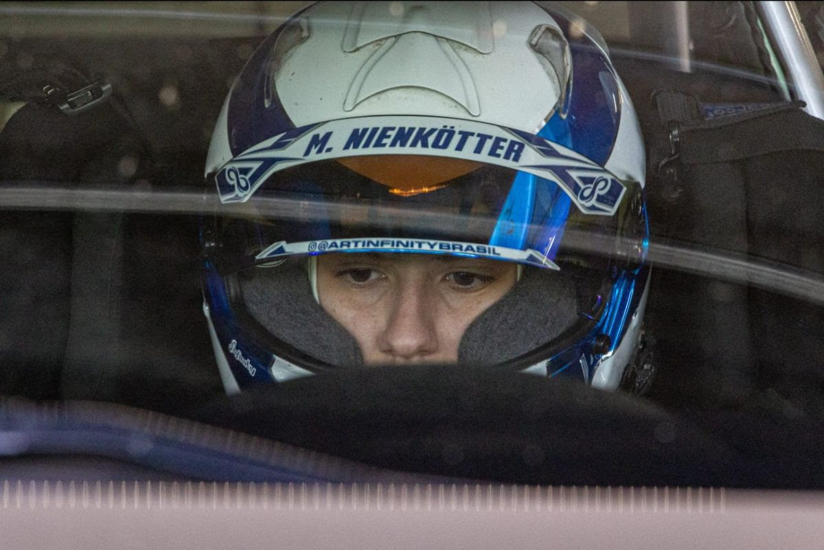 Nienkötter vence seletiva feminina e disputa TCR Sul-Americano na temporada 2025