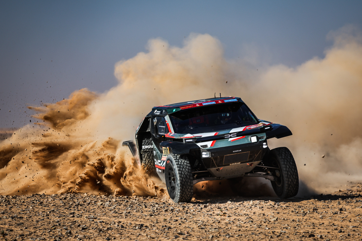 Al-Attiyah leva 12ª etapa e amplia liderança no Dakar 2026. Lucas Moraes é 16°