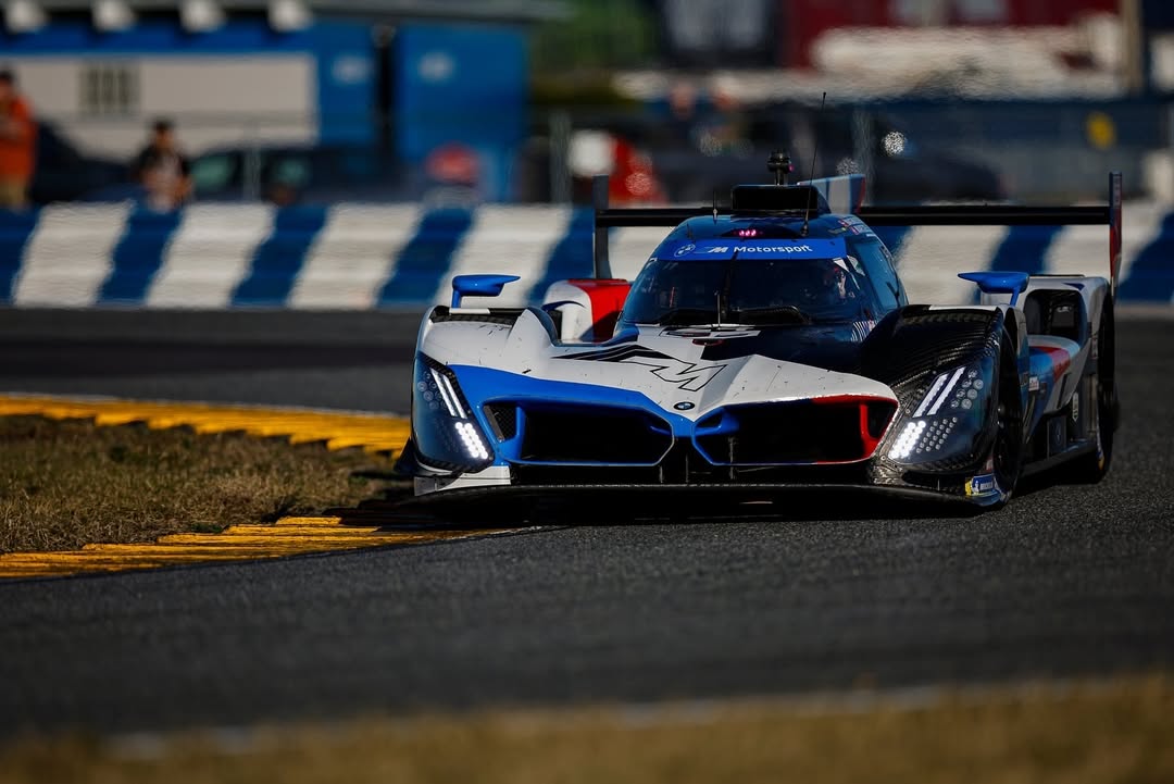 Vanthoor coloca BMW na pole das 24H de Daytona. Nasr é 3º e Drugovich, 4º