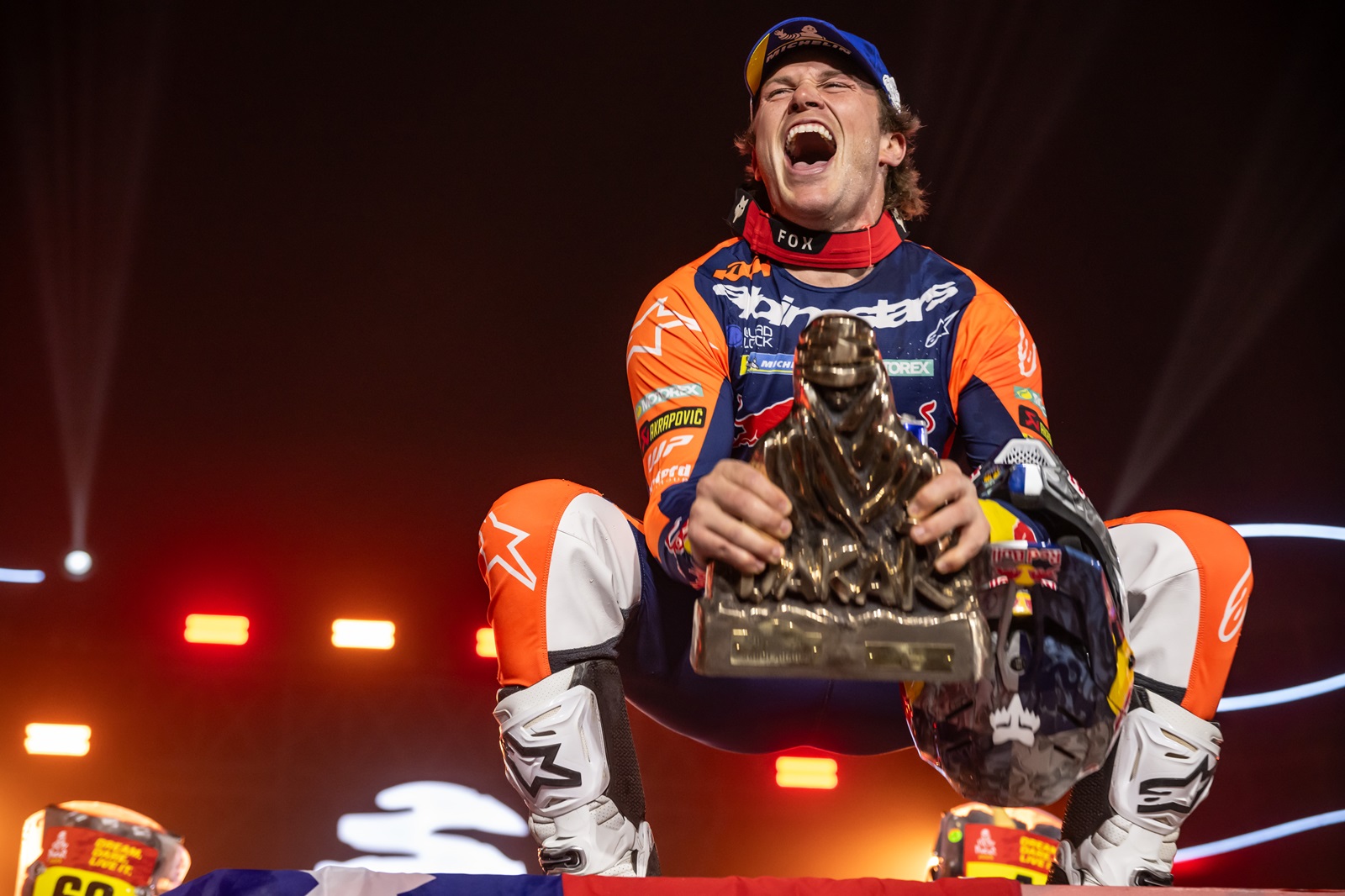 Sanders vê primeira semana decisiva no Dakar e celebra vitória: “Melhor dia da minha vida”