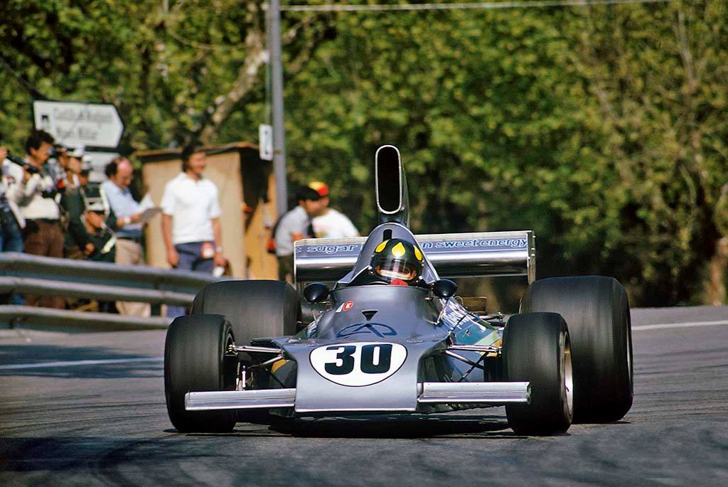 Na Garagem: Copersucar estreia na F1 em GP da Argentina. De McLaren, Fittipaldi vence