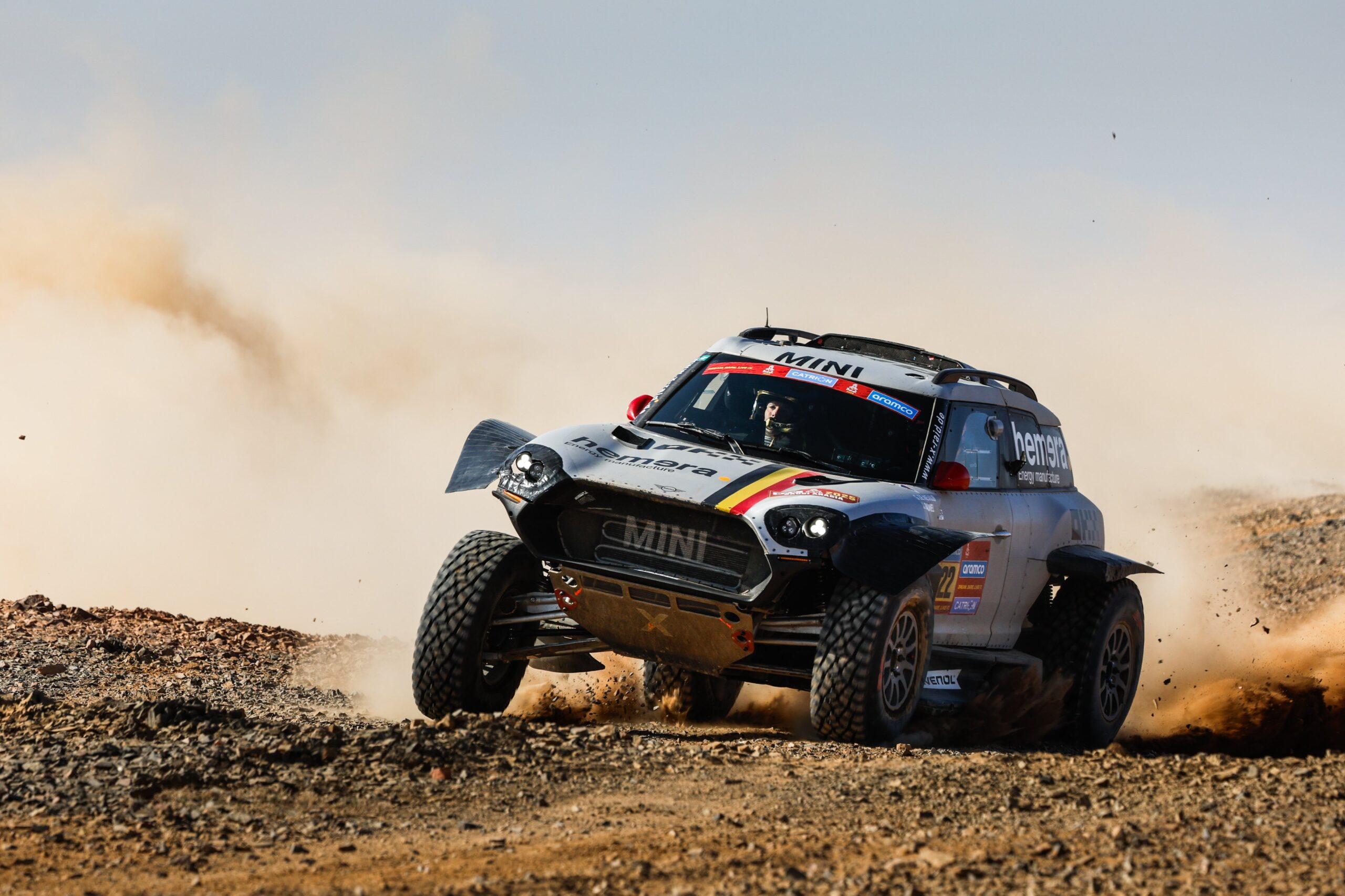 De Mévius supera a Botterill y lidera 1-2 de X-Raid en la sexta etapa del Dakar en autos
