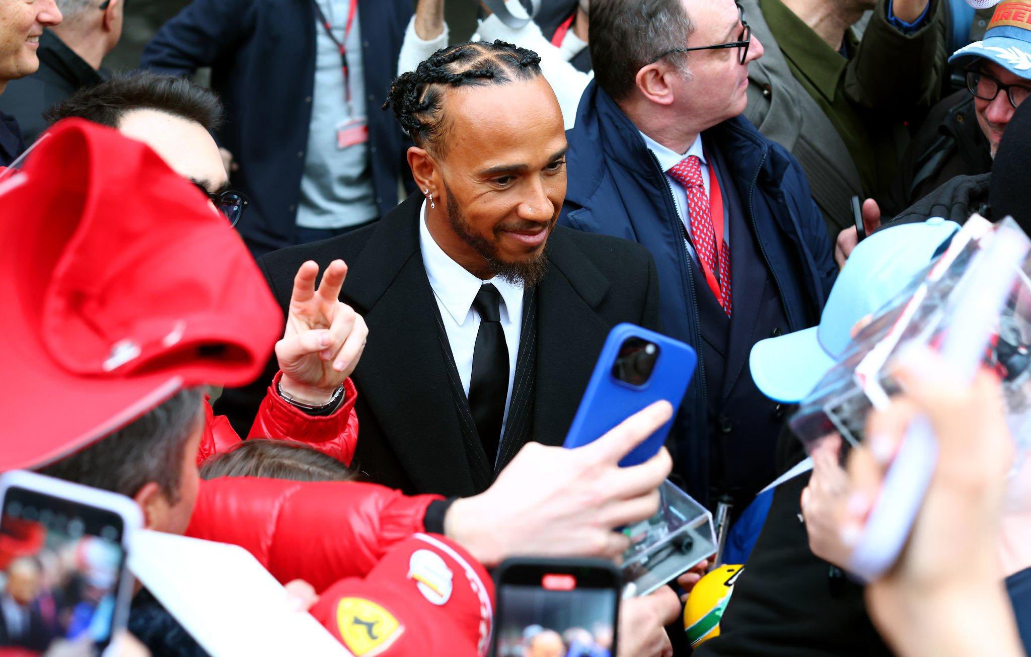 Presidente da Ferrari comenta primeiros dias de Hamilton: “Parece que sempre esteve aqui”
