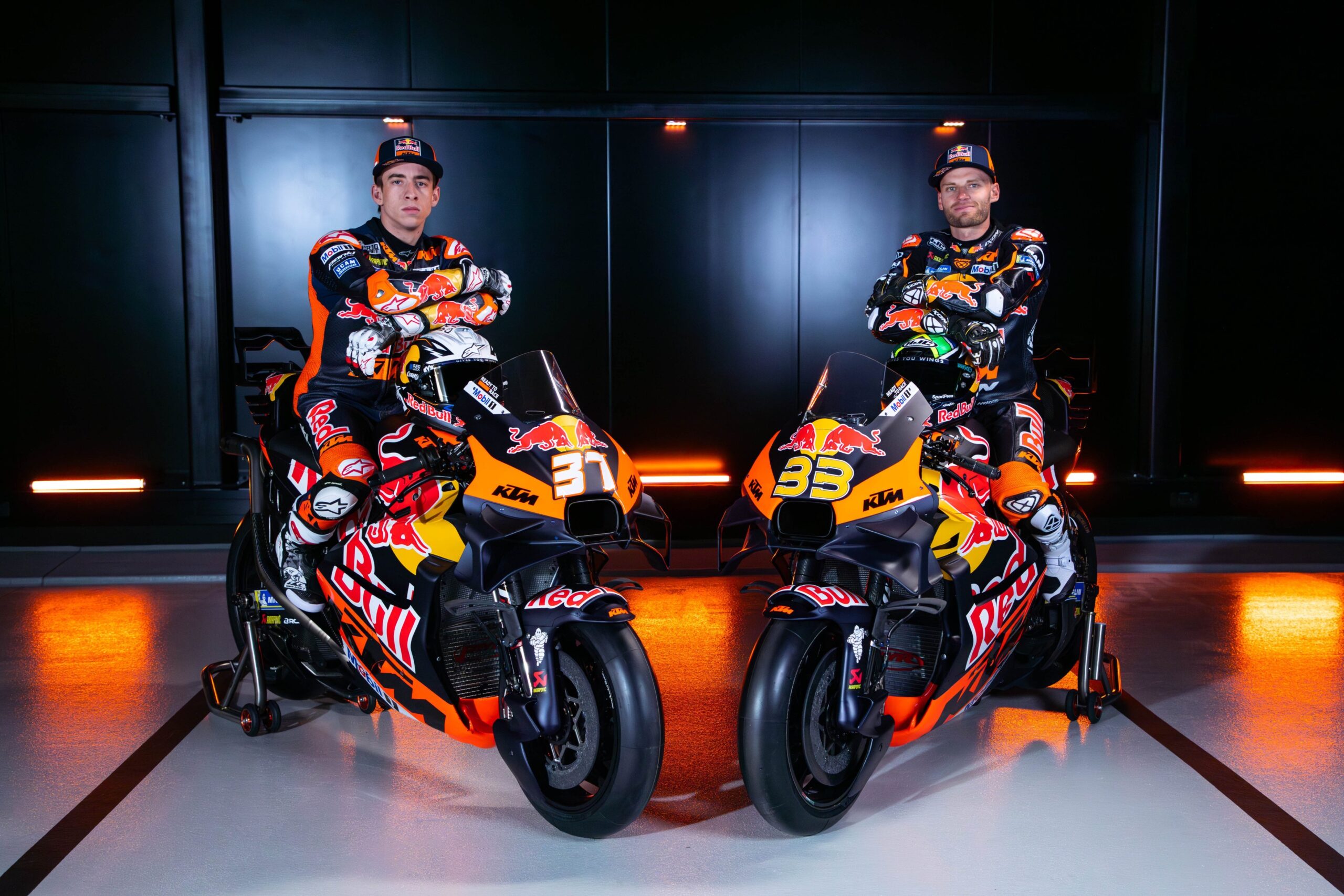 KTM presenta las motos de Acosta y Binder en medio de una profunda crisis económica