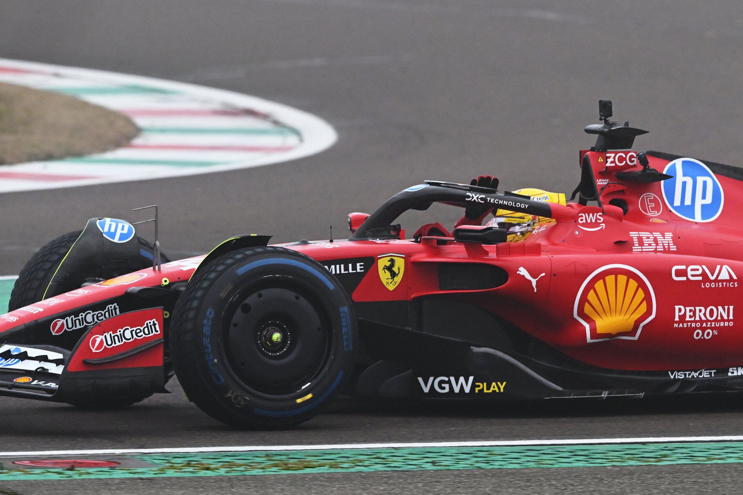 5 coisas que aprendemos com primeiro teste de Hamilton na Ferrari em Fiorano