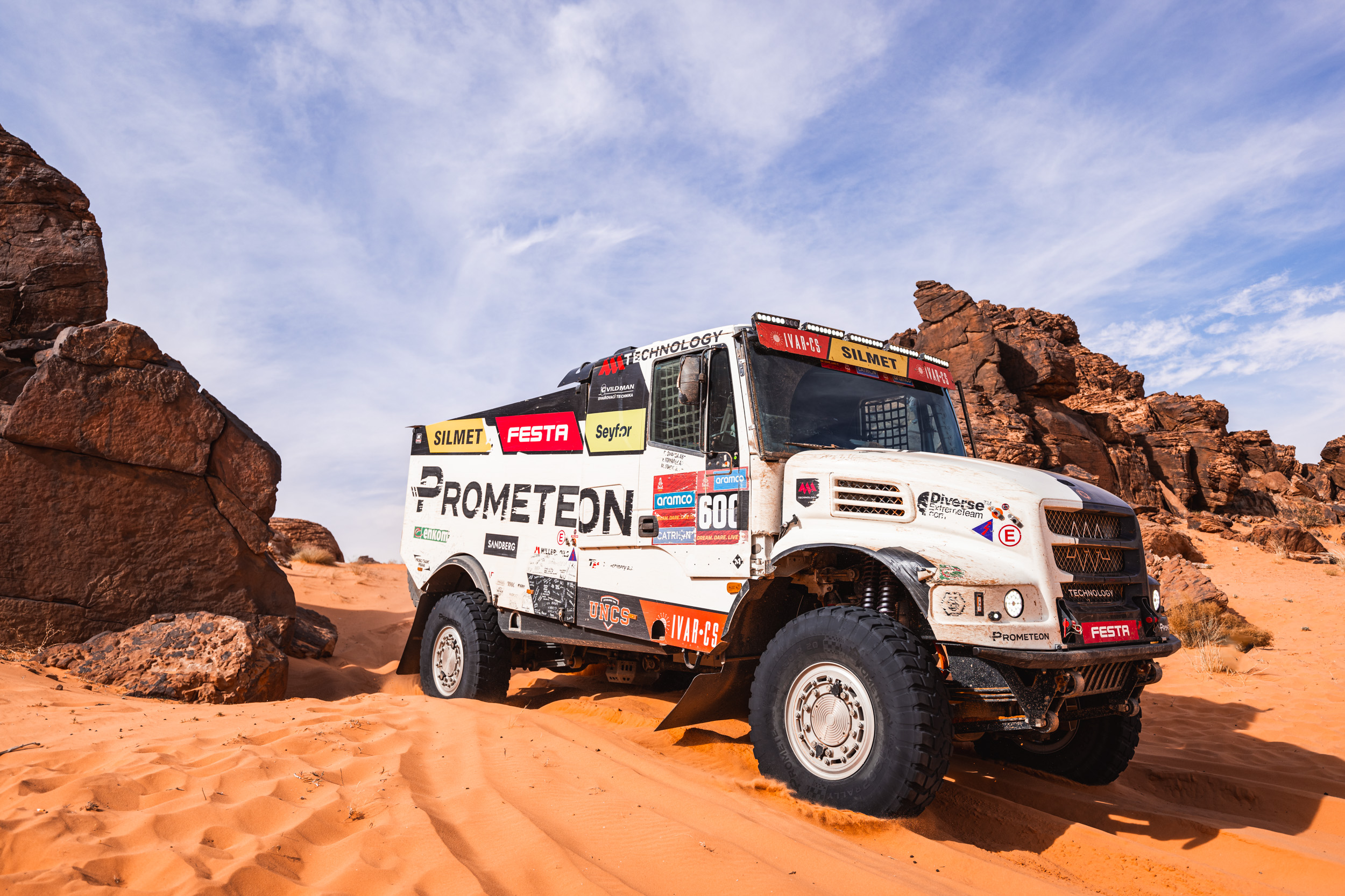 Macík vence 5ª etapa dos caminhões no Dakar e amplia vantagem na classificação geral
