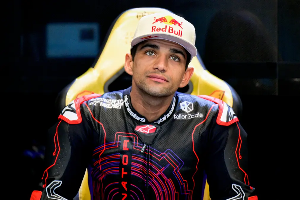 Aprilia revela dificultades para calmar a Martín tras el accidente: «Quería volver a pista»