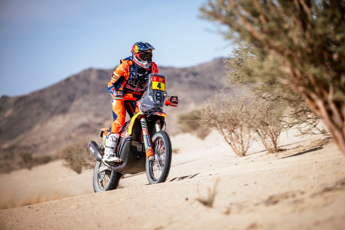 Sanders supera Schareina por apenas 15s e leva 4ª etapa do Dakar nas motos