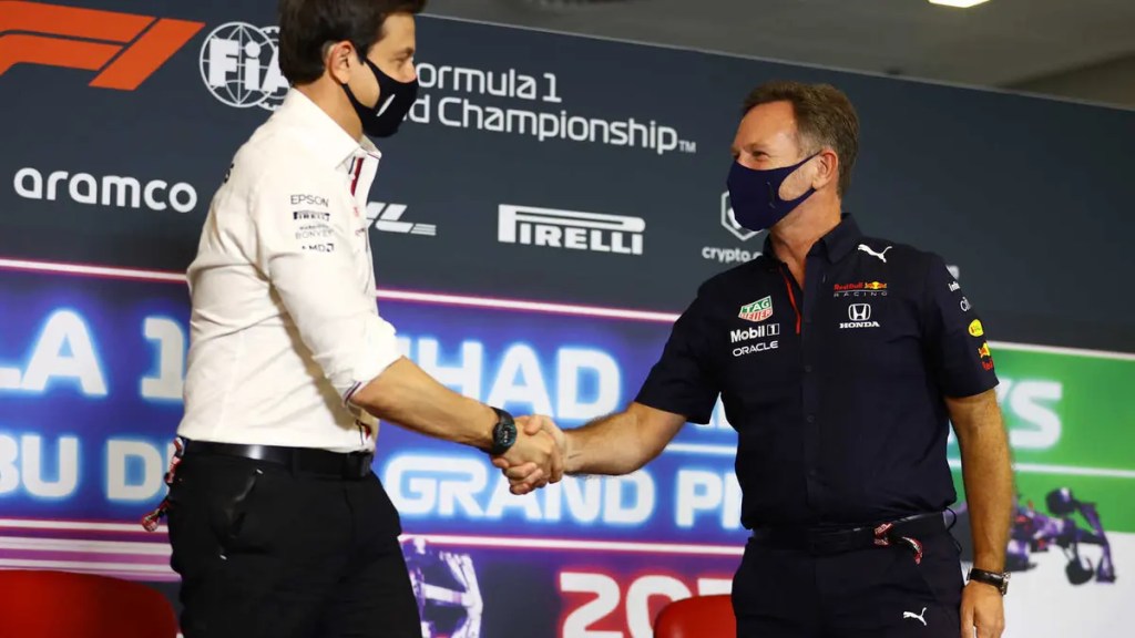 Mercedes critica a Red Bull por no reconocer el título de 2021: “No hubo ninguna palabra”