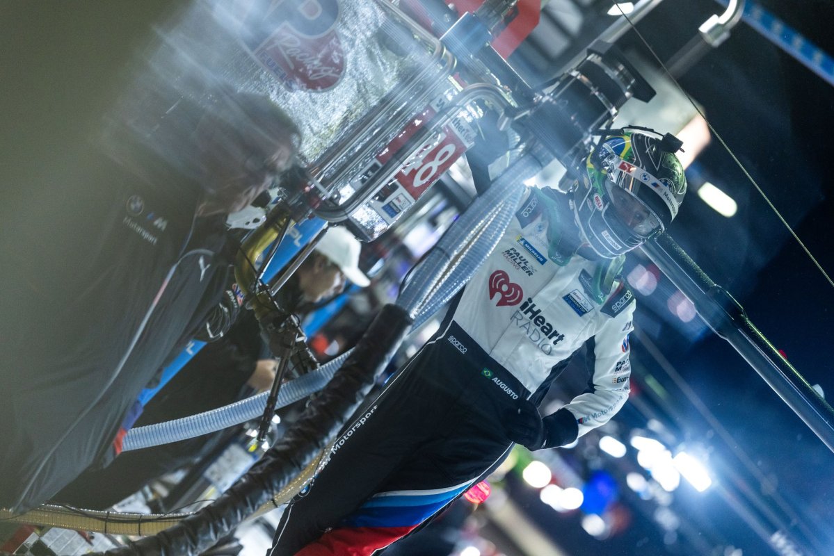 Farfus explica “situação infeliz” com Milner em Daytona e afasta culpa: “Não tive nada a ver”