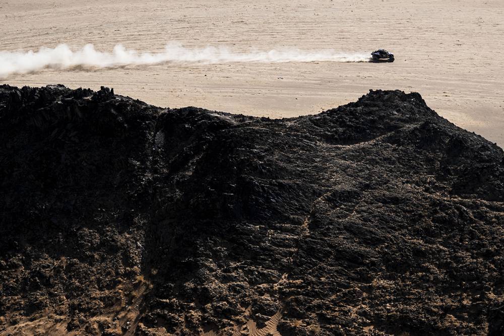 “Chaleco” López triunfa en la 10° etapa del Dakar 2025 y Cavigliasso lidera en Challenger