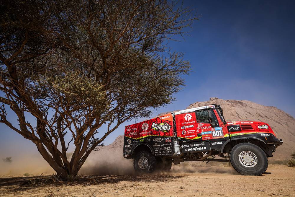 Loprais supera a Zala sobre el final y vence 3ª etapa del Dakar 2025 en camiones