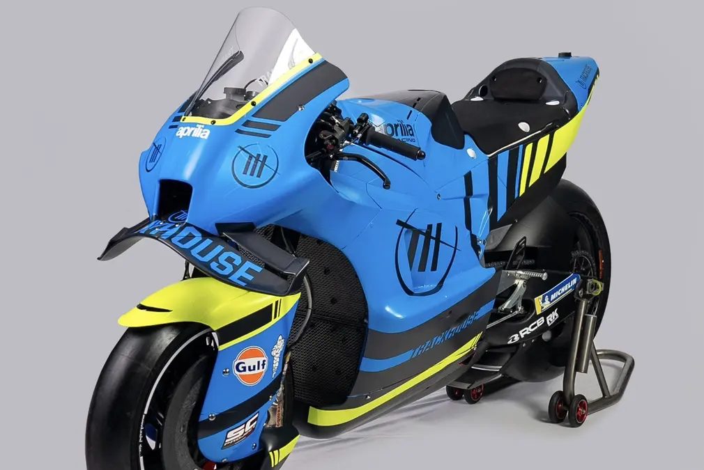 Trackhouse inicia las presentaciones de MotoGP 2025 con un diseño renovado