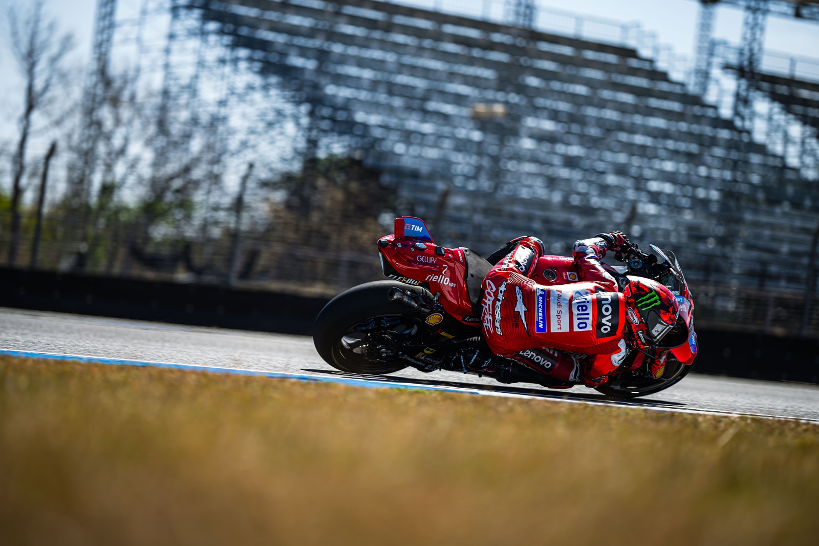 Bagnaia vê Marc Márquez “em melhor forma” às vésperas do início da MotoGP 2025