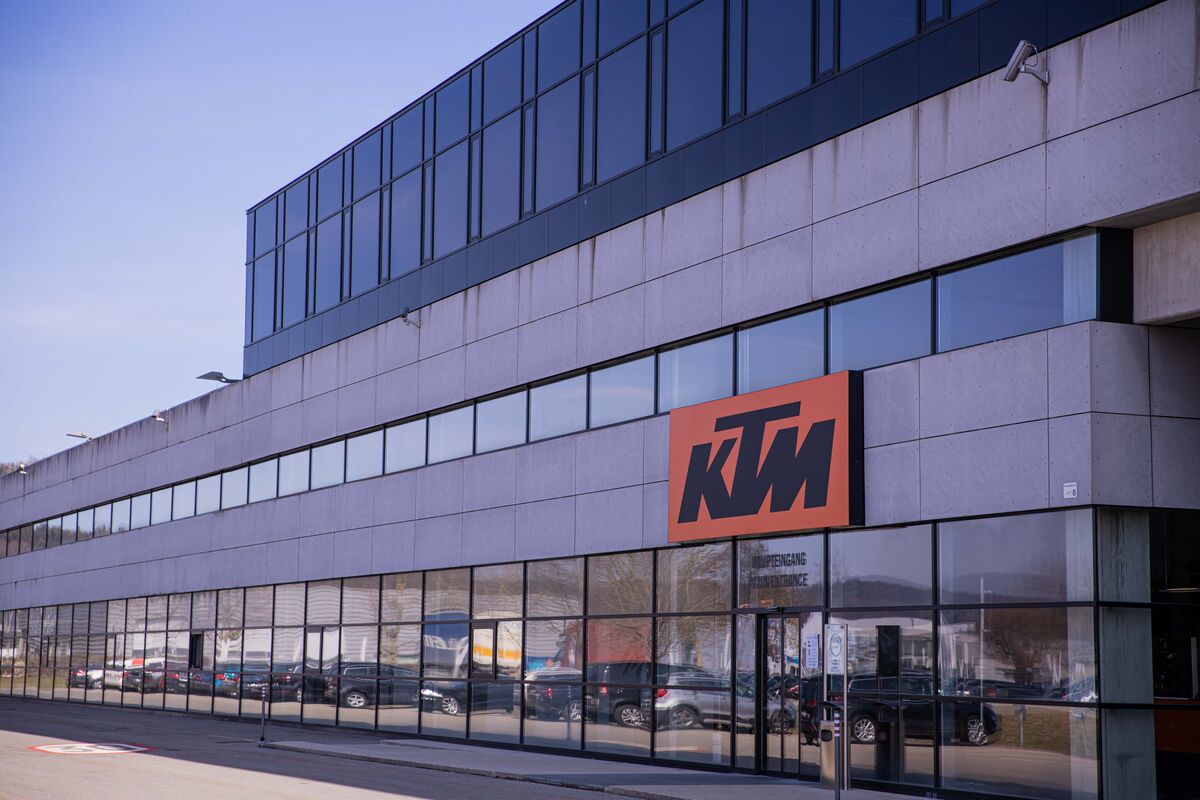 Executivo celebra voto de confiança de credores: “KTM está de volta à pista”